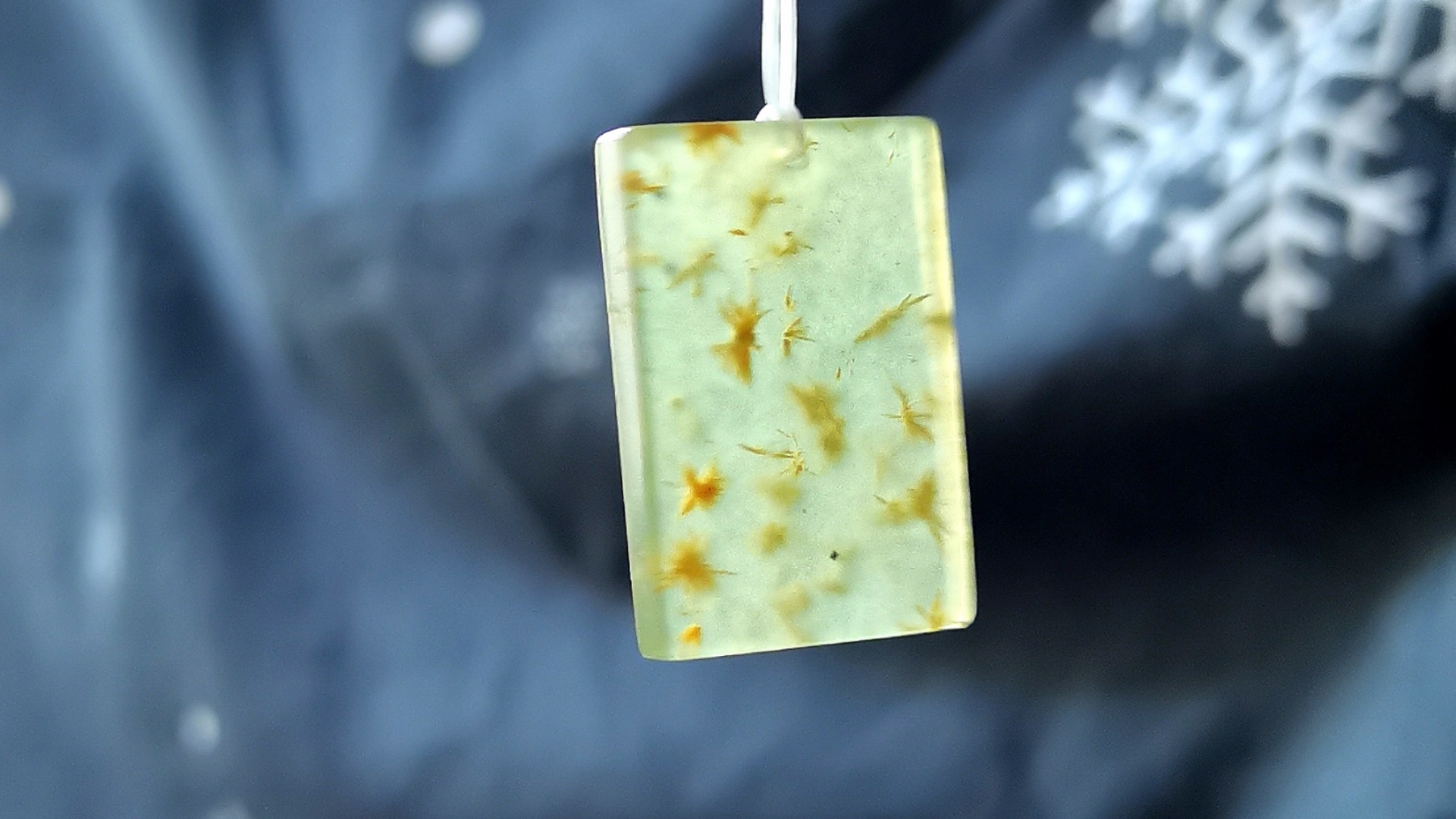 【草花无事牌】手串,手持