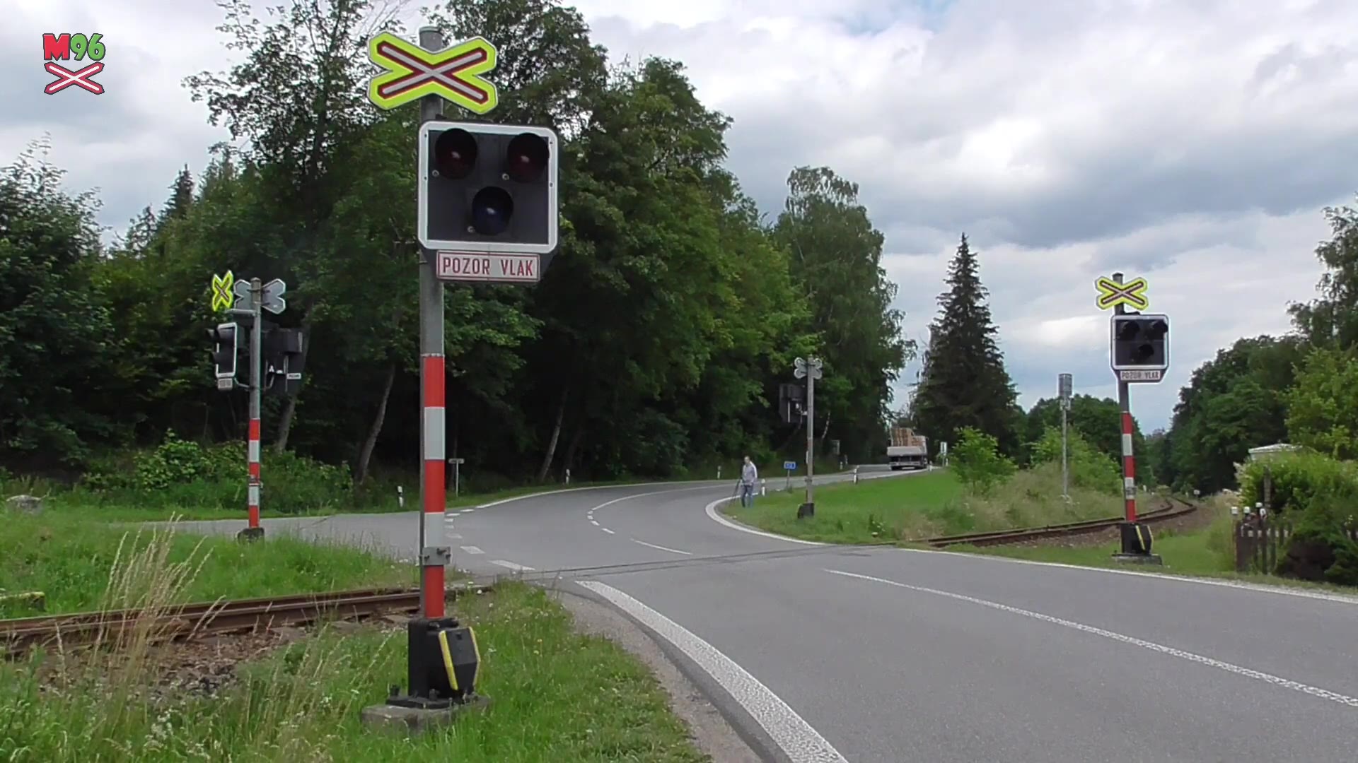 【捷克铁路】dobrá voda附近道口