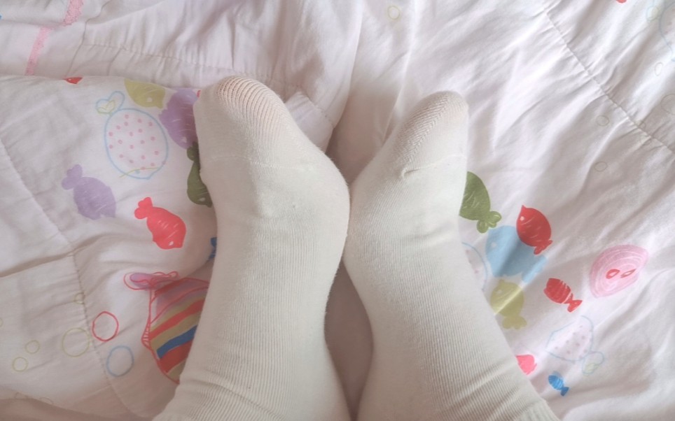 "棉芝士"白袜试穿 柔柔软软超可爱牛奶袜袜
