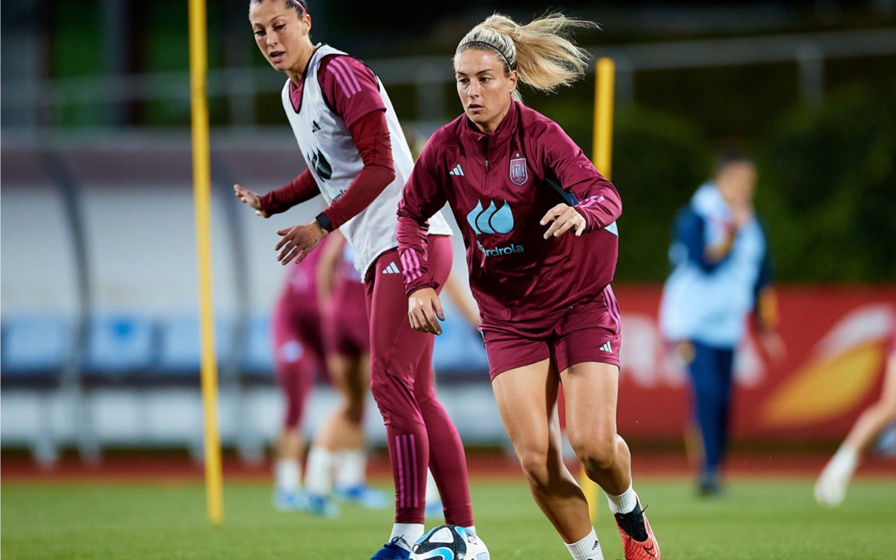 【西班牙女足】公开训练课 | 1024