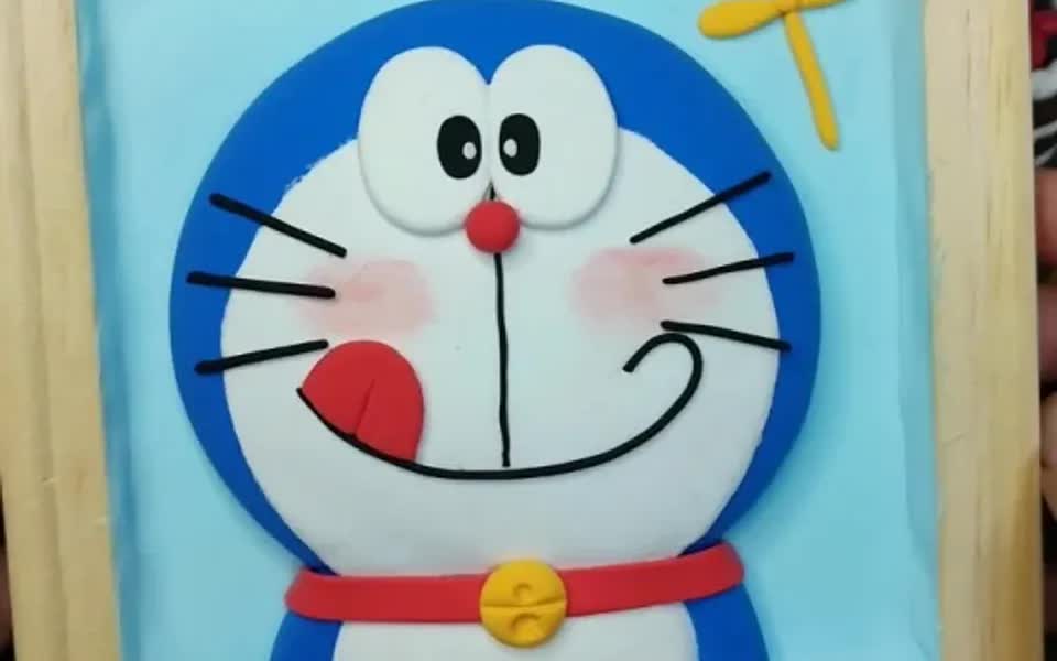 哆啦a梦粘土小画