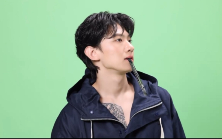 【dex】他的ins粉丝留言说,他不应该只在hanguo,他应该走向世界!