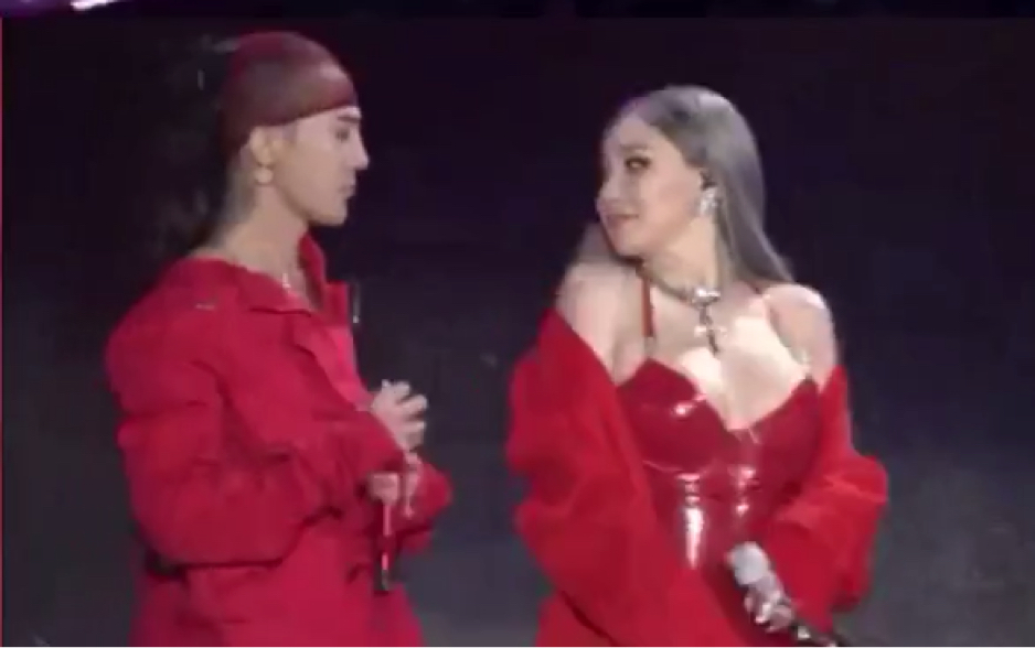 【CL&GD】彩琳和志龙合作的舞台真的是非常炸!哔哩哔哩bilibili