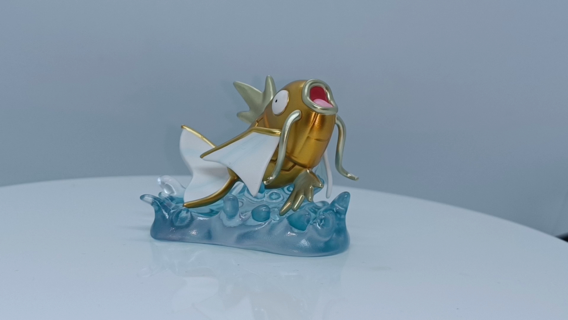 宝可梦模型 闪光色鲤鱼王