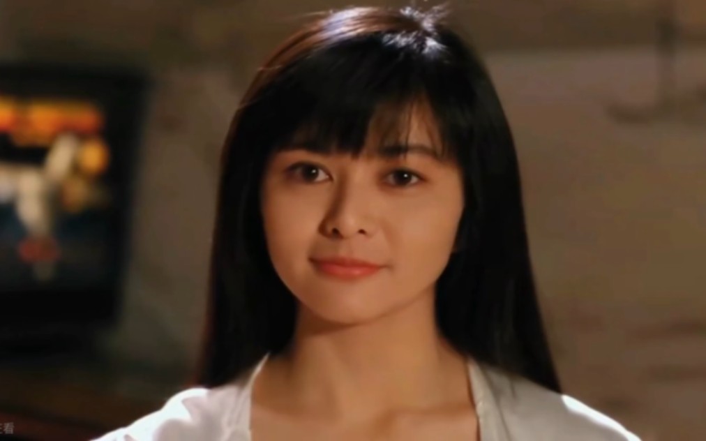 年轻貌美的关之琳,睡衣品质真好