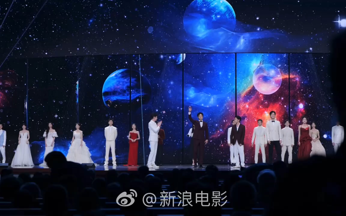 于适等星辰大海成员合唱,清晰完整版!