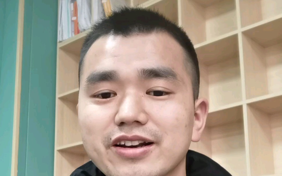 何新生三分钟英语临场表达记录