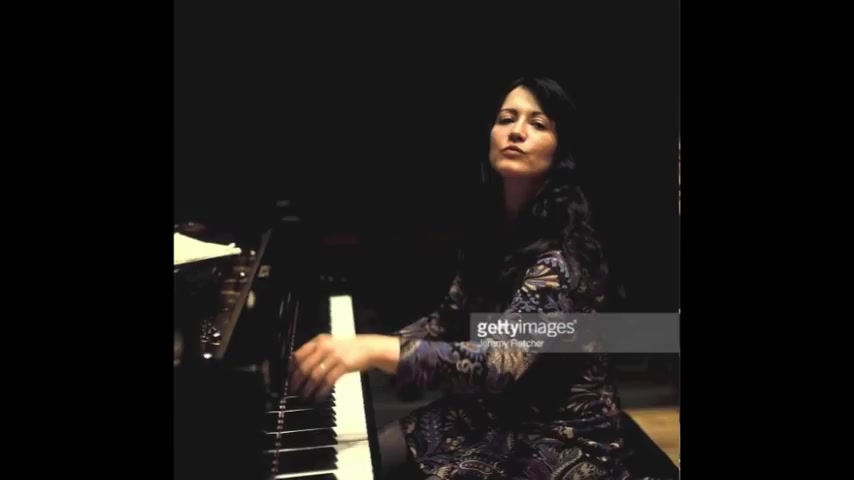 [图]阿格里奇-肖邦第四叙事曲-Martha Argerich - Chopin Ballade No. 4 in F minor, Op. 52