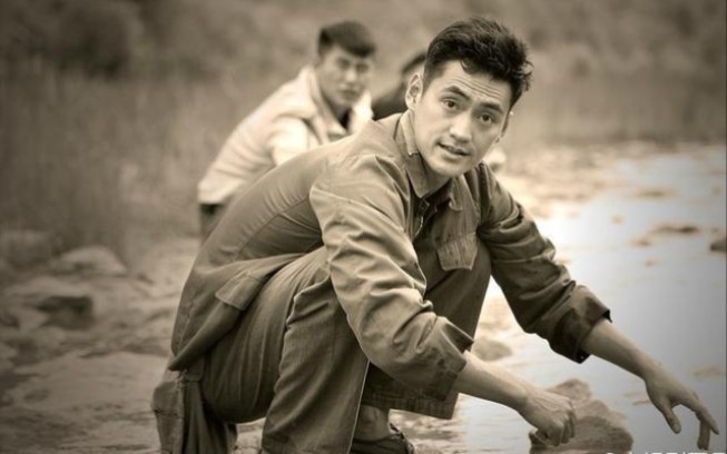 【平凡的世界】01 孙少平节选 黑馍馍到白馍馍_哔哩哔哩_bilibili