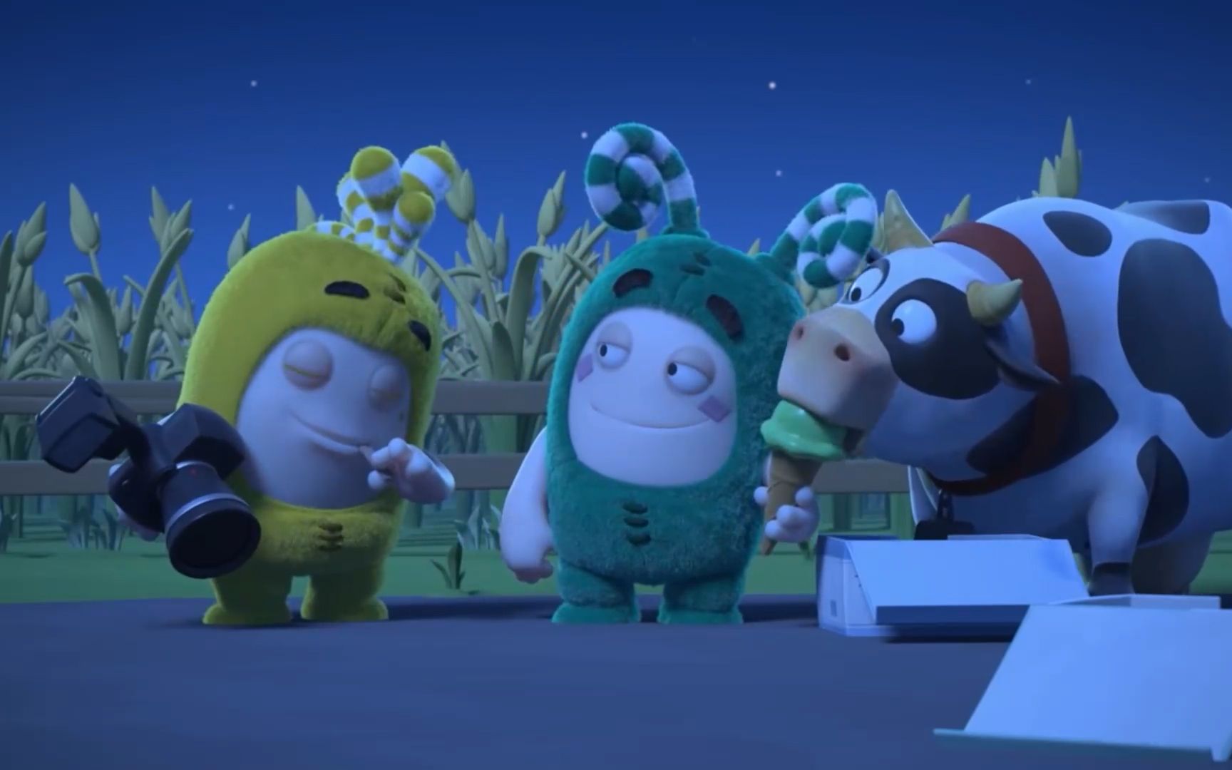 活动  爱吃冰激凌的外星人驾驶着飞碟,吸走了所有奶牛