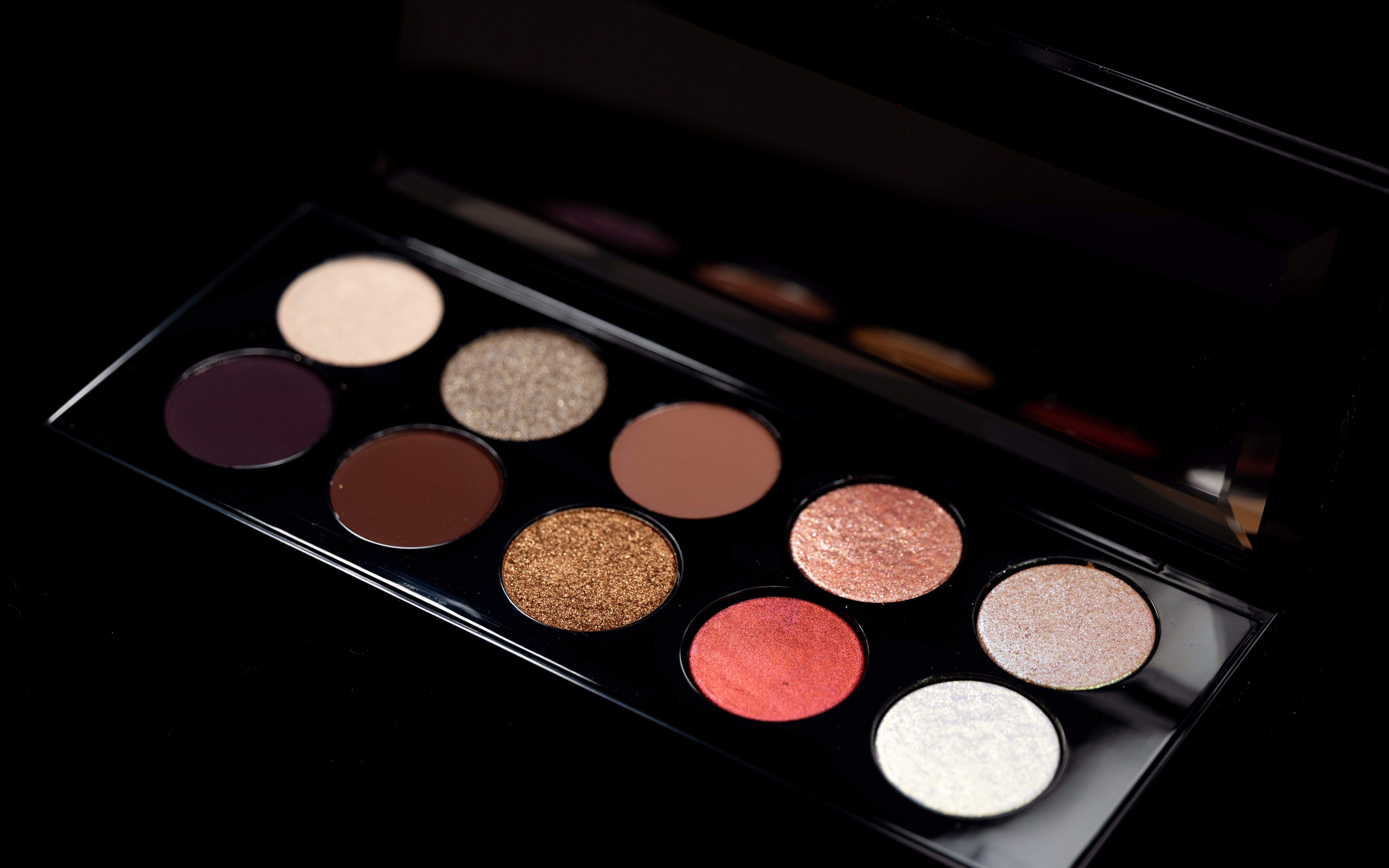 patmcgrathlabsmothershipv眼影盘试色这盘最近超红的眼影盘值不值得