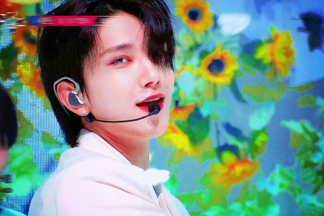 【洪知秀】勾魂的小鹿眼