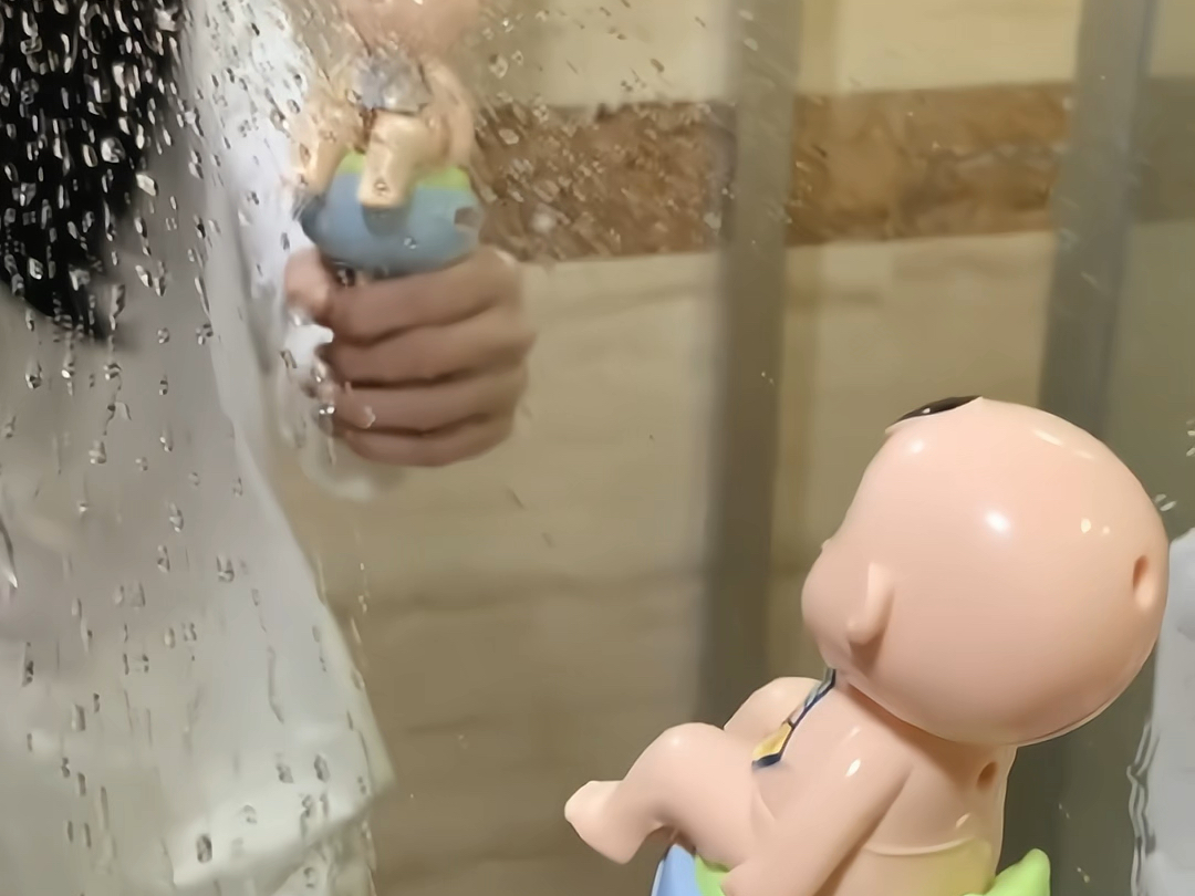 小水枪儿童玩具迷你大容量射程远喷呲水男女孩宝宝网红整蛊射水枪六一