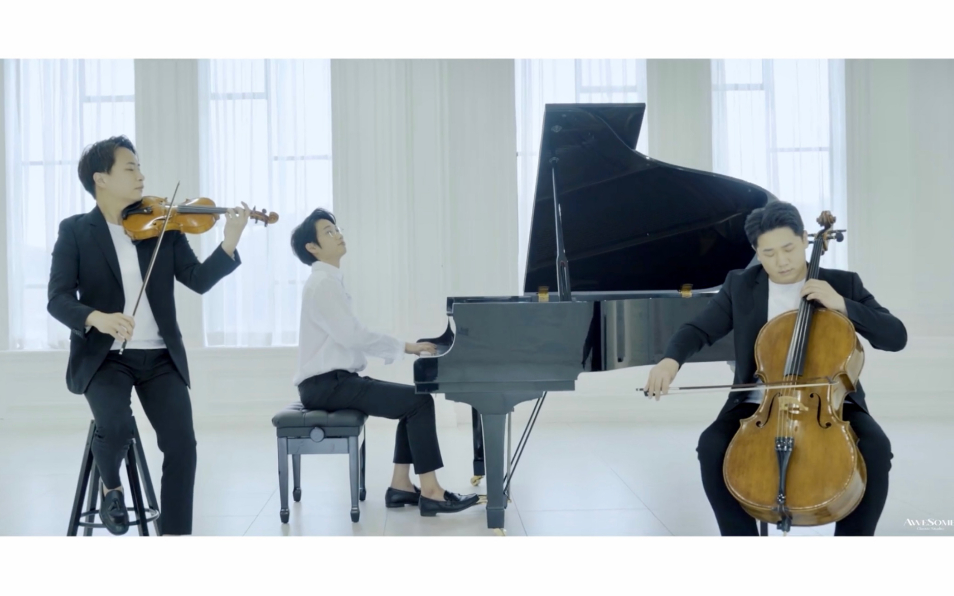 [图]巴赫-G弦上的咏叹调 & 小提琴 大提琴 钢琴·三重奏｜'Air on the G String' - Bach & Violin·Cello·Piano