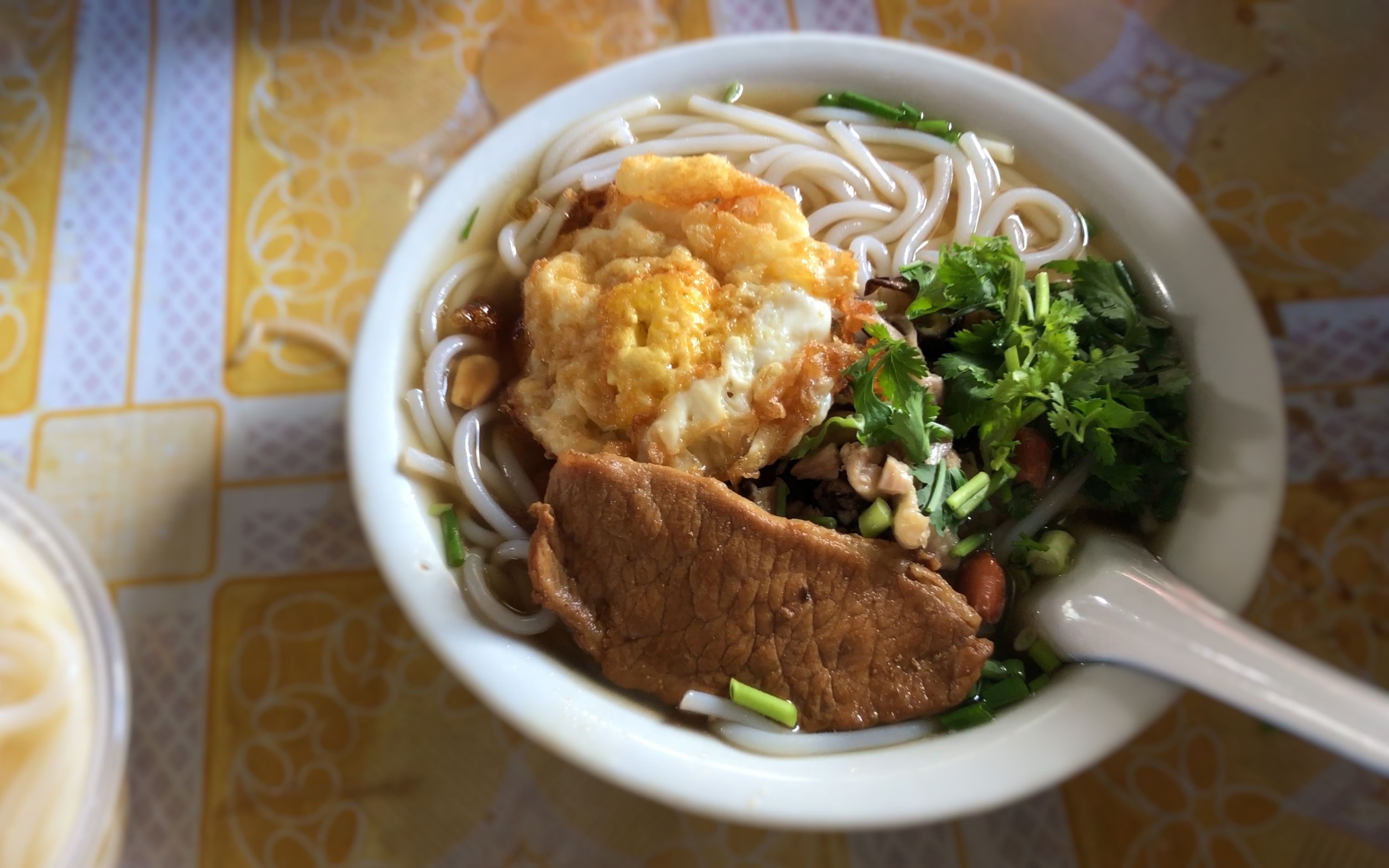 湛江硇洲岛超好吃的"捞仔面",你猜这捞仔是哪里人?