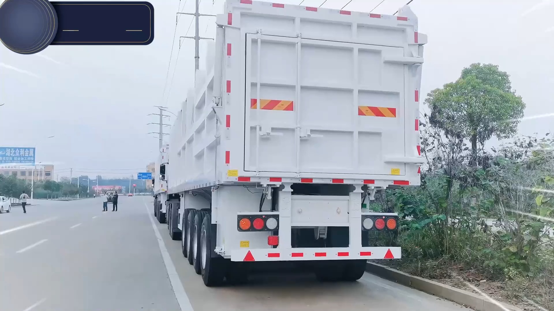 压缩式垃圾半挂车厂家供应 收集转运半挂垃圾车 一键操控上料填压 可