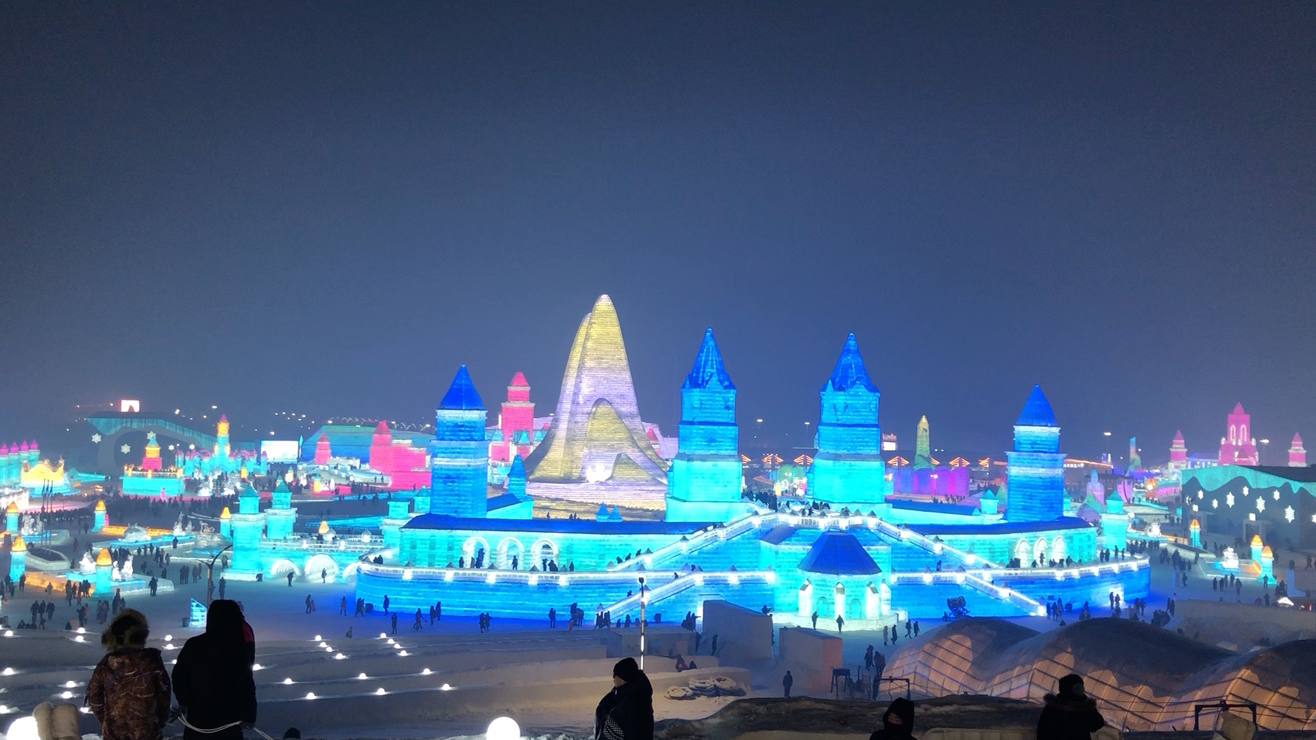 哈尔滨冰雪大世界全景图!