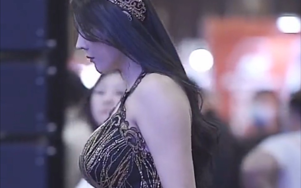 刘太阳完美身材