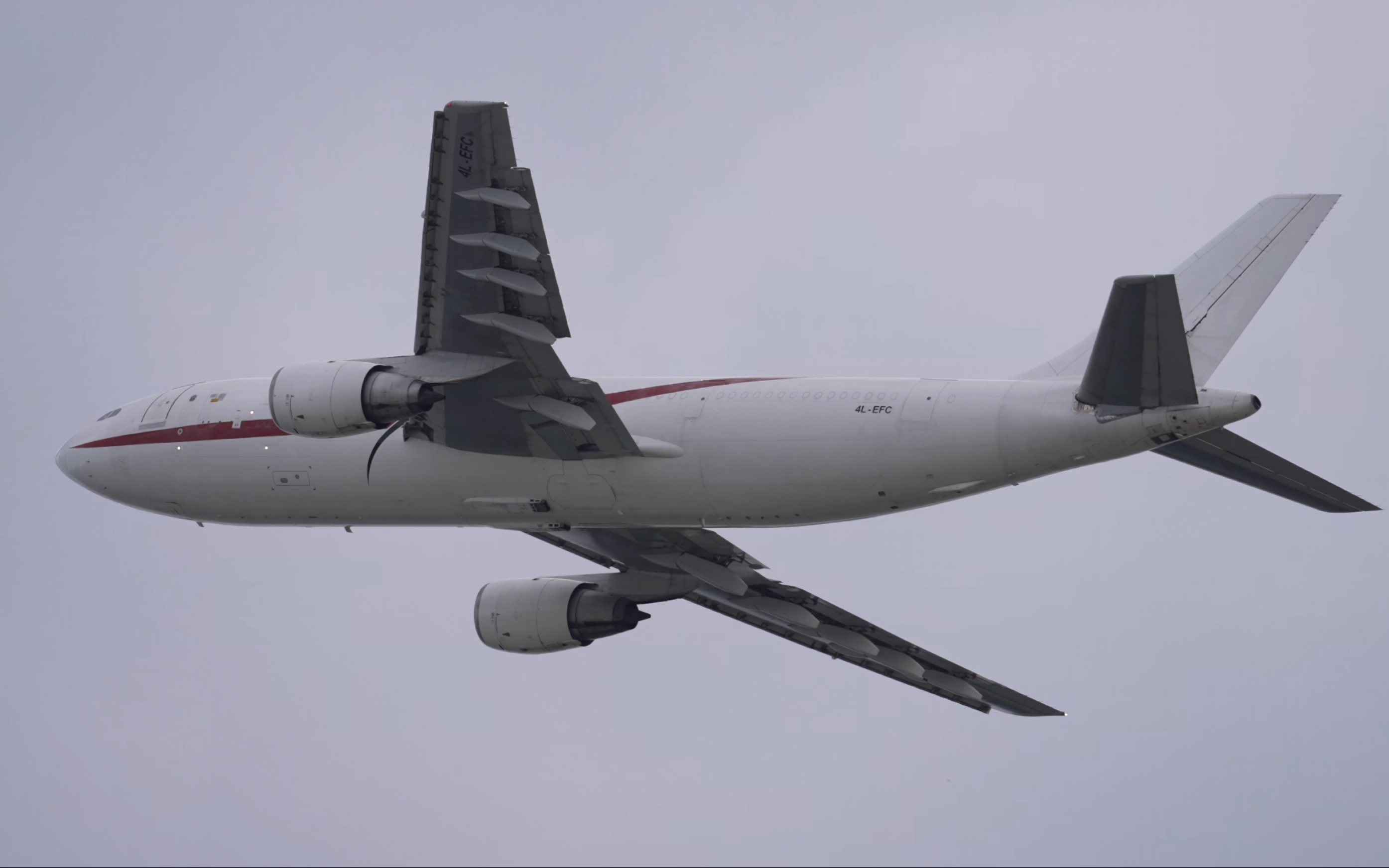 格鲁吉亚easy charter航空a300b4-203f 4l-efc pek跑道01起飞