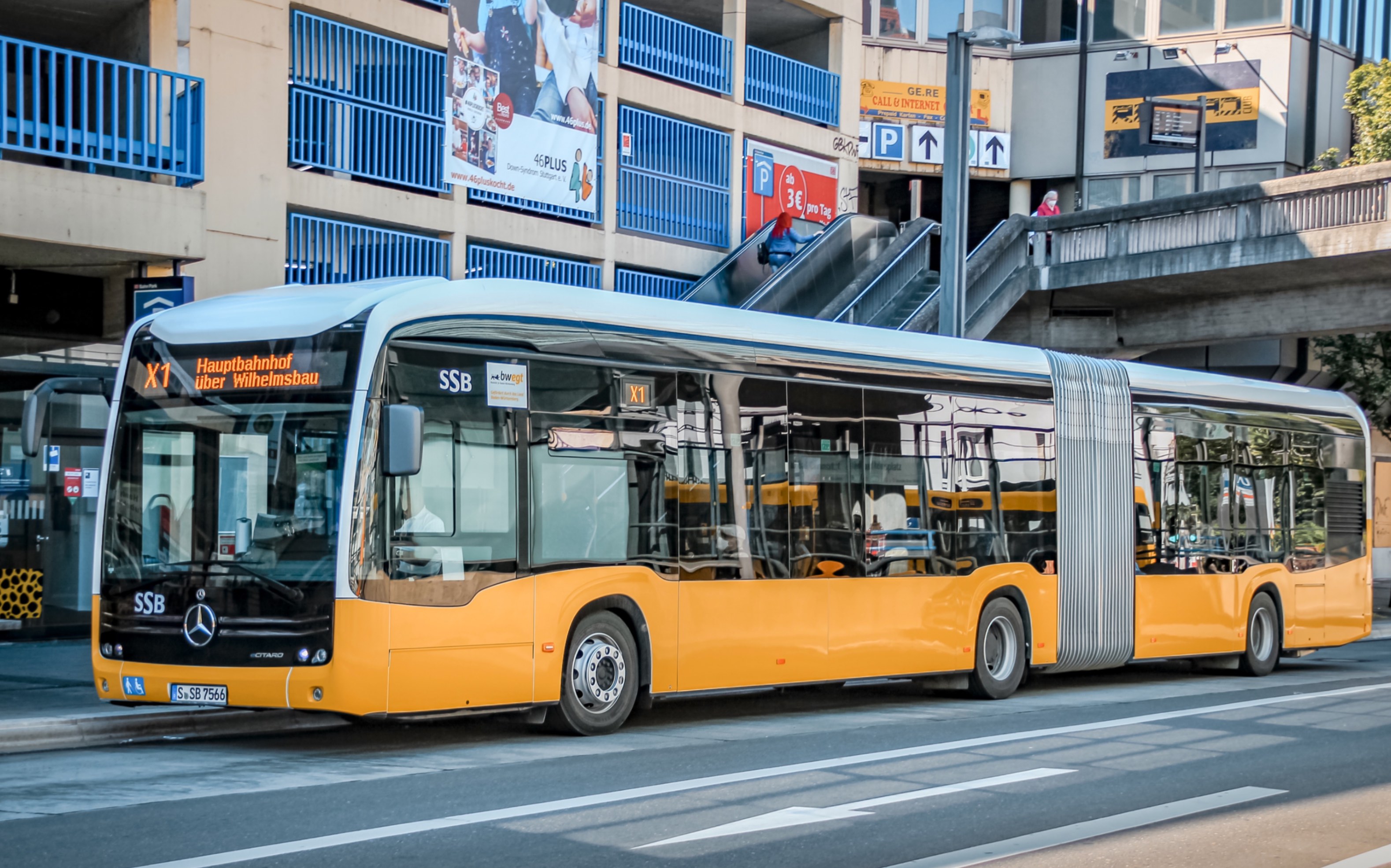 ecitaro俗了 斯图加特奔驰电动铰接ecitaro g车内视角_哔哩哔哩_bili