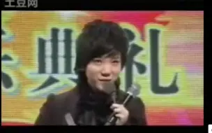 Download Video: 2009年中歌榜李霄云“表白”王力宏