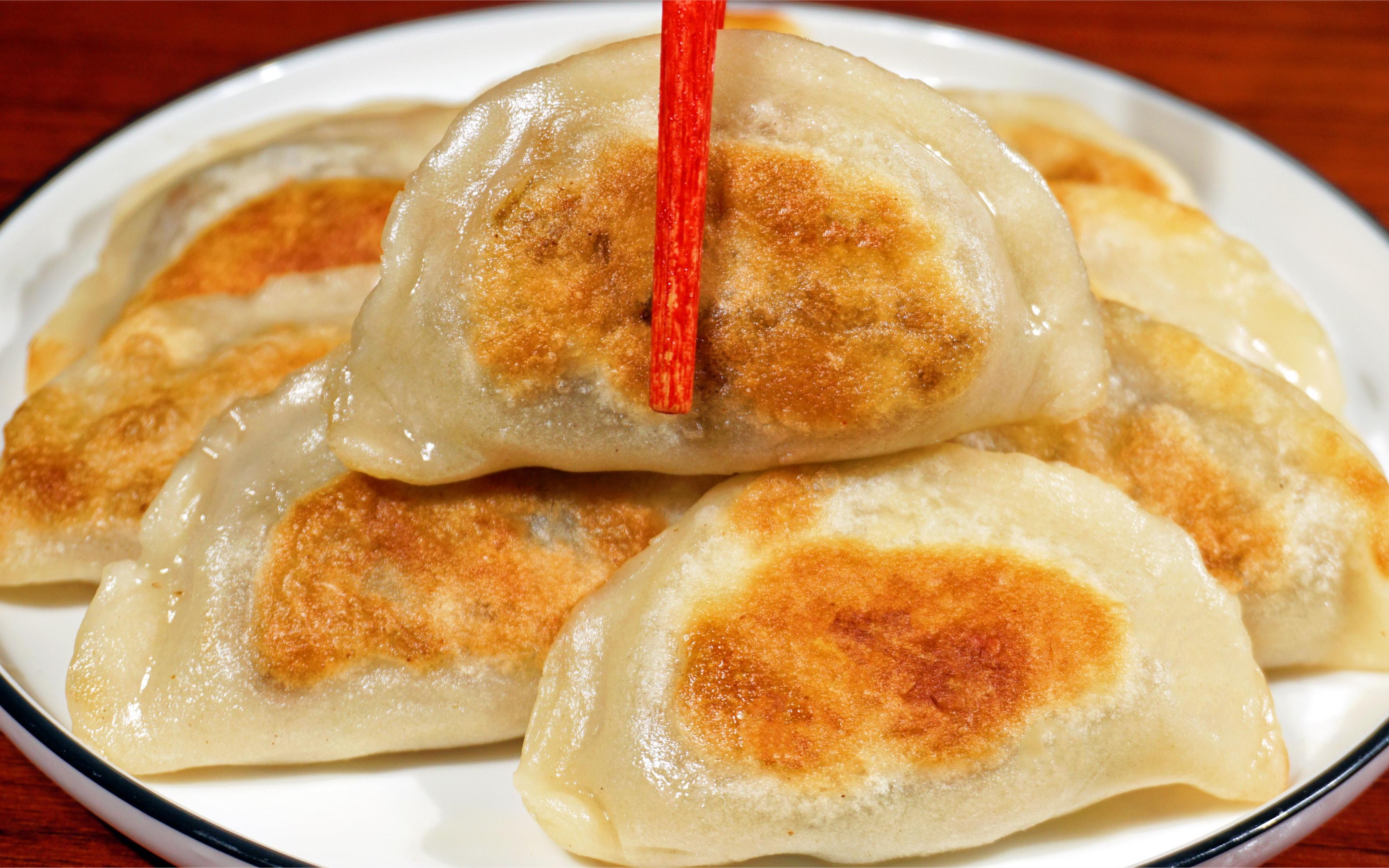 教你糯米馅饼的正确做法,看着就好吃,外酥里糯,香