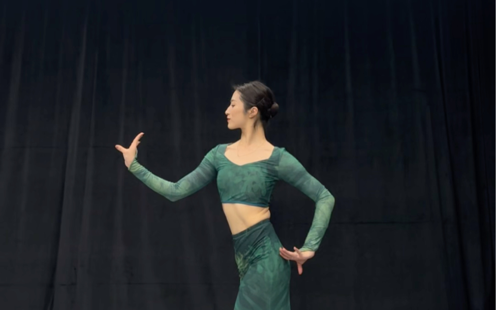 傣族舞 小河淌水