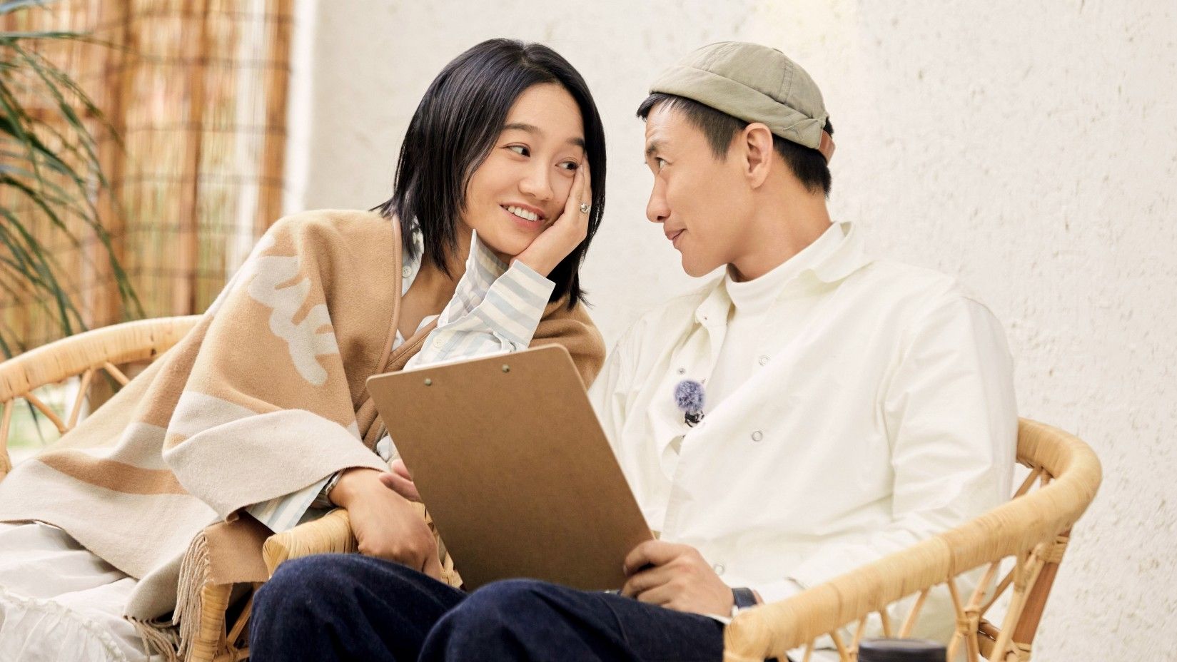 周一围恋爱脑实锤,上综艺是为支持朱丹复出,称老婆主持时身上发光