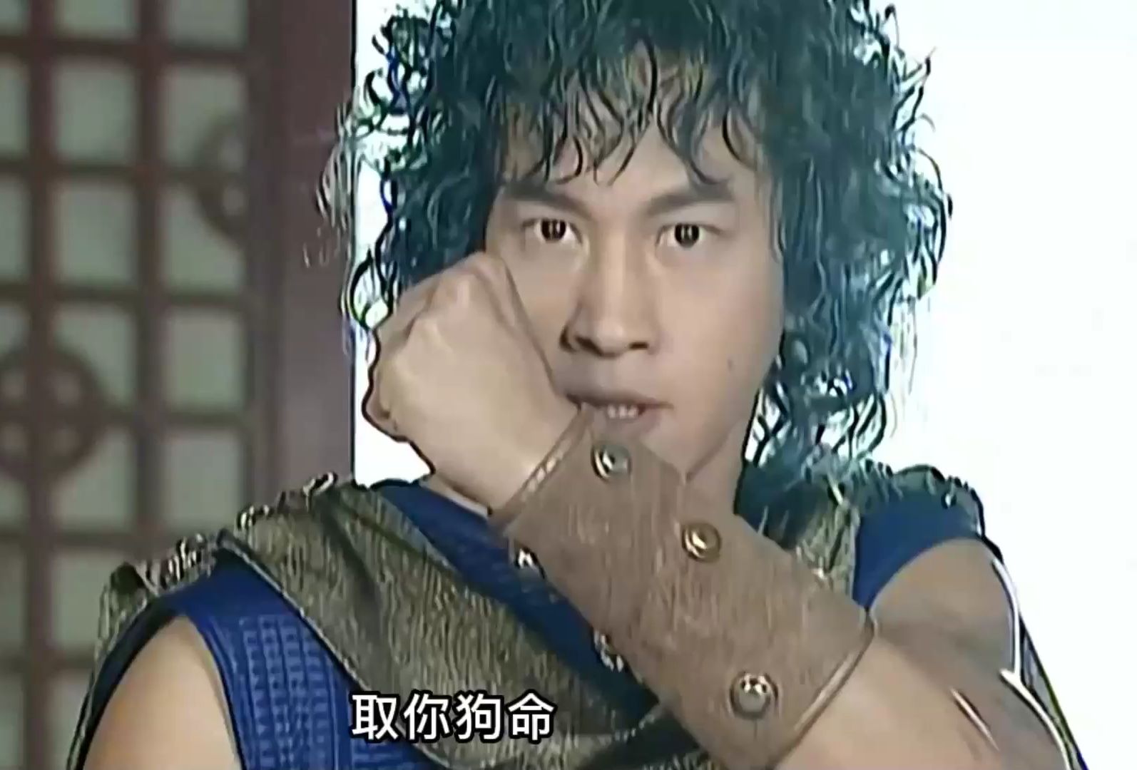 剑圣用出剑二十三完虐雄霸,步惊云非要装b,偷袭剑圣肉身导致剑圣功亏