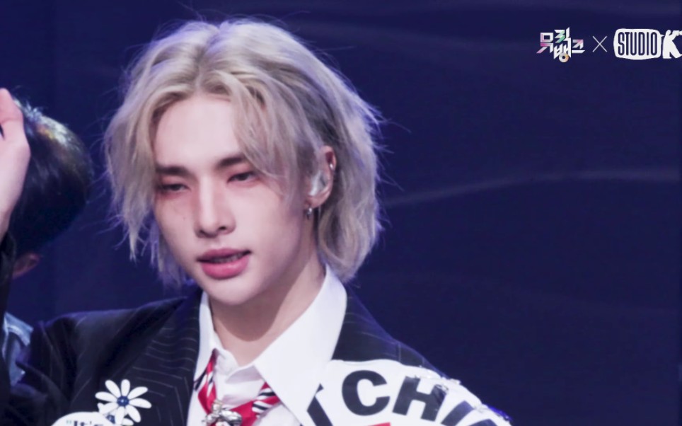 [4k]231117 音乐-银行lalala(樂)_(stray kids)黄铉辰横版直拍