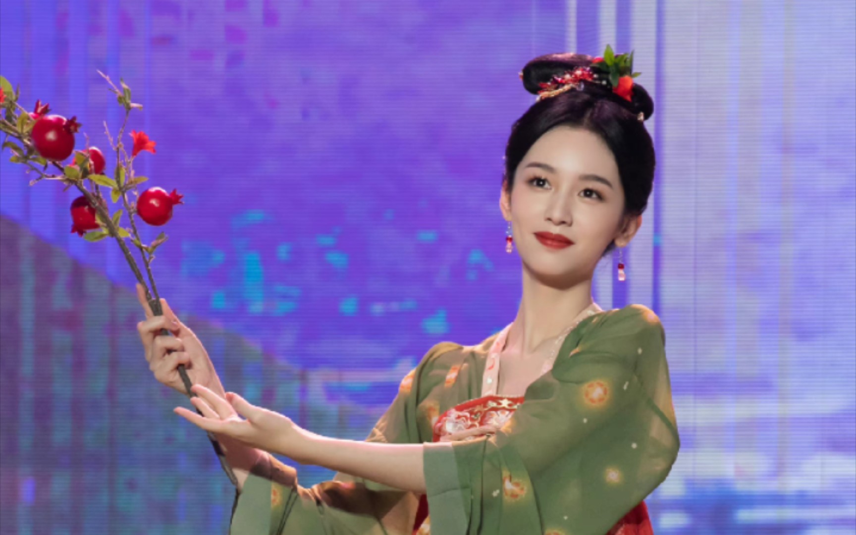 可爱的古装周也,美女就要多拍古装剧