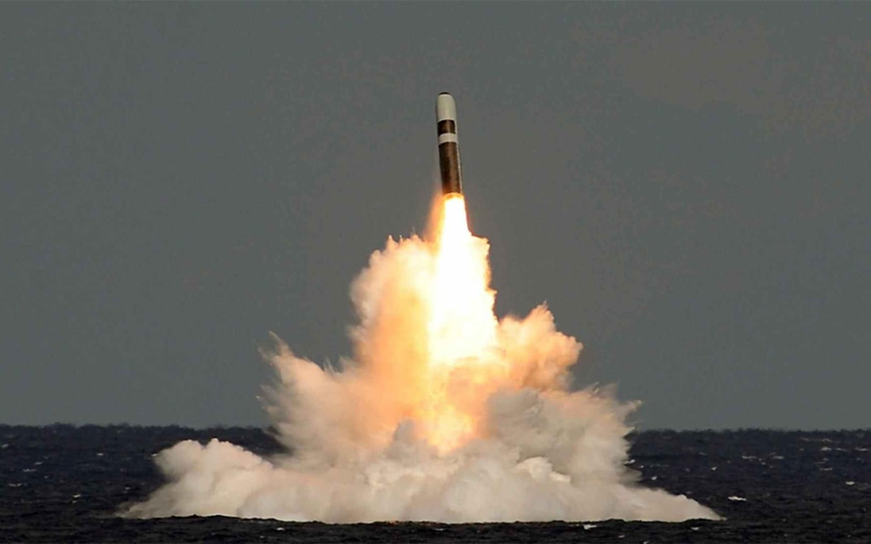 美军"三叉戟ii-d5"核导弹果真领先30年?给图纸也造不出吗?