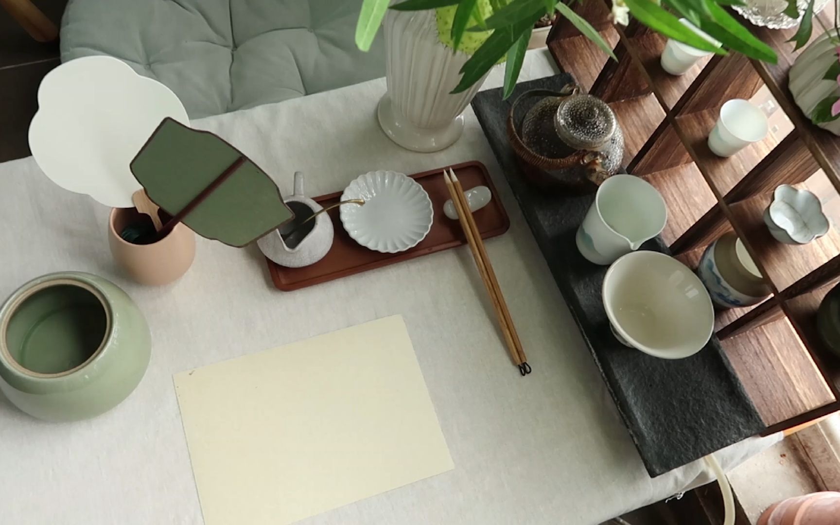 40秒布置一张花园古风书桌