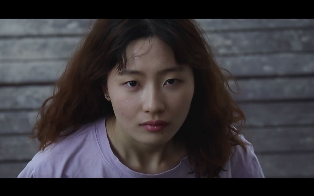 大学生微电影对她说抵制校园暴力我就是深渊