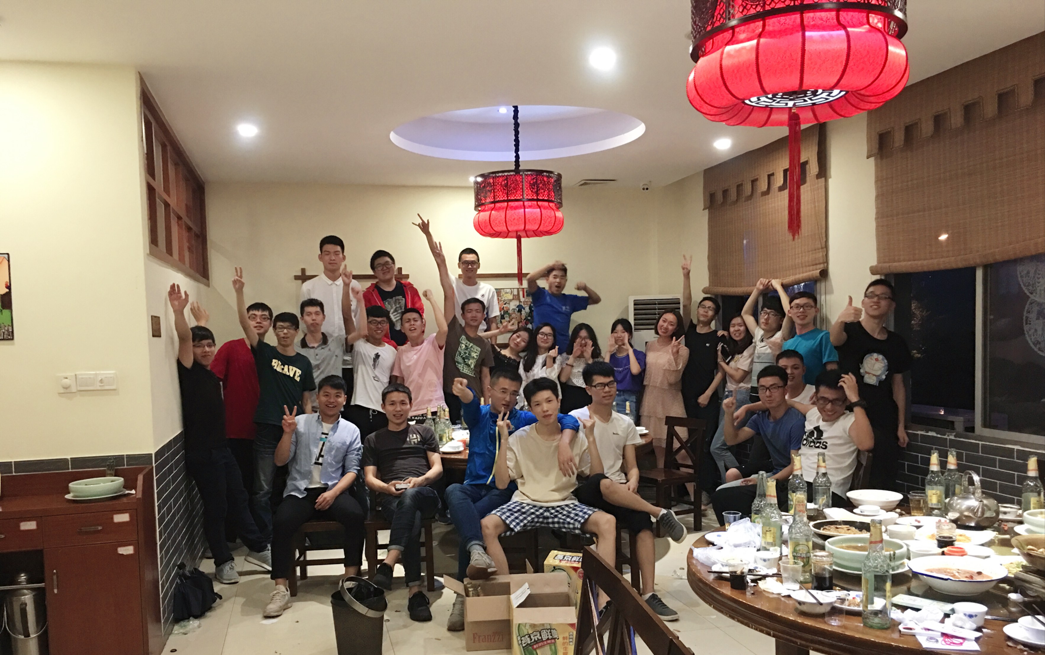 城工142班毕业聚餐视频