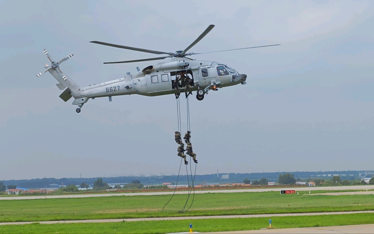 【4k】2023长春航空展 直20反恐任务