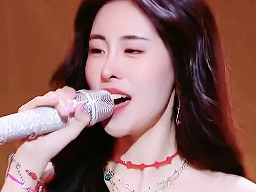 看完了还想看的那种 张碧晨 吉克隽逸