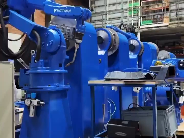 全自动焊接机器人机械手工作站生产线