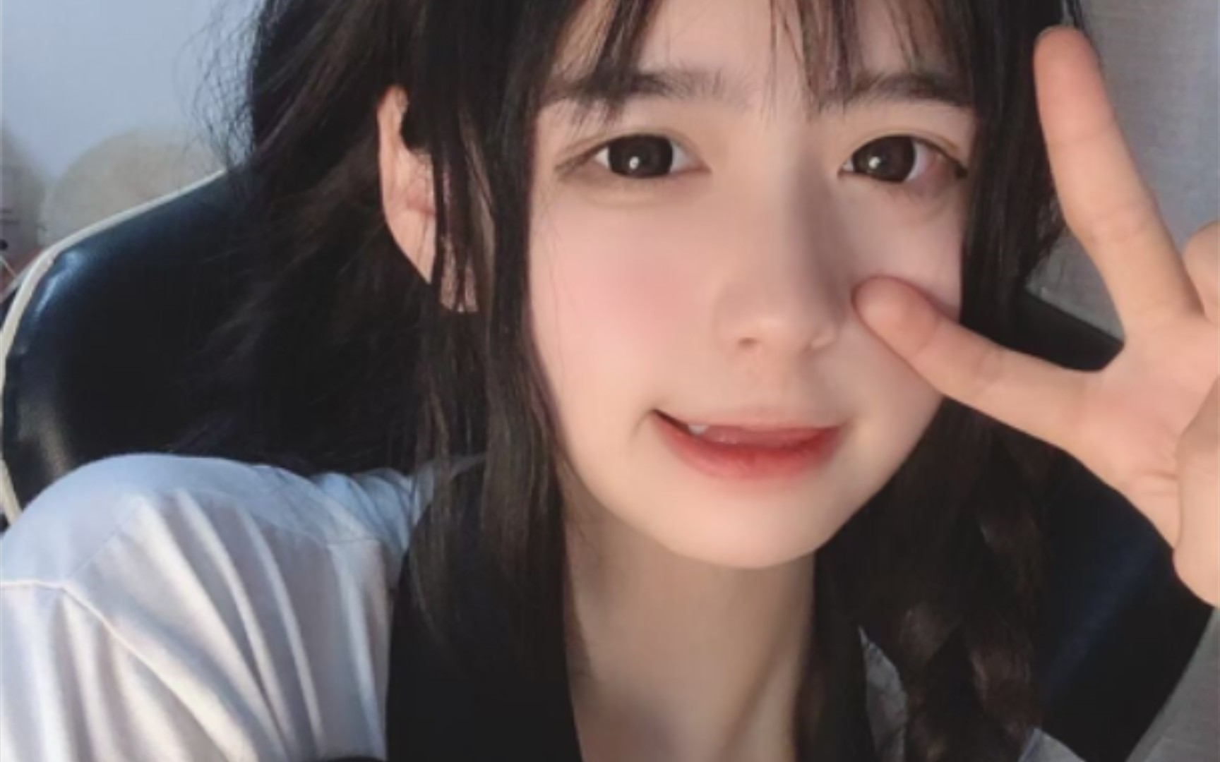 安妮9.19晚快手直播