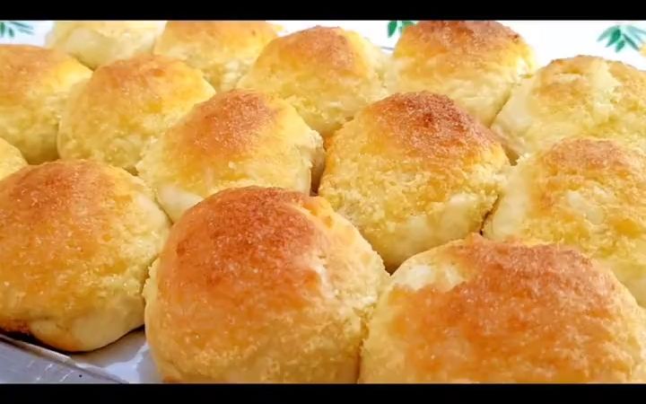 椰蓉酱小餐包柔软香甜椰香浓郁早餐必备我的美食日记早餐吃什么.