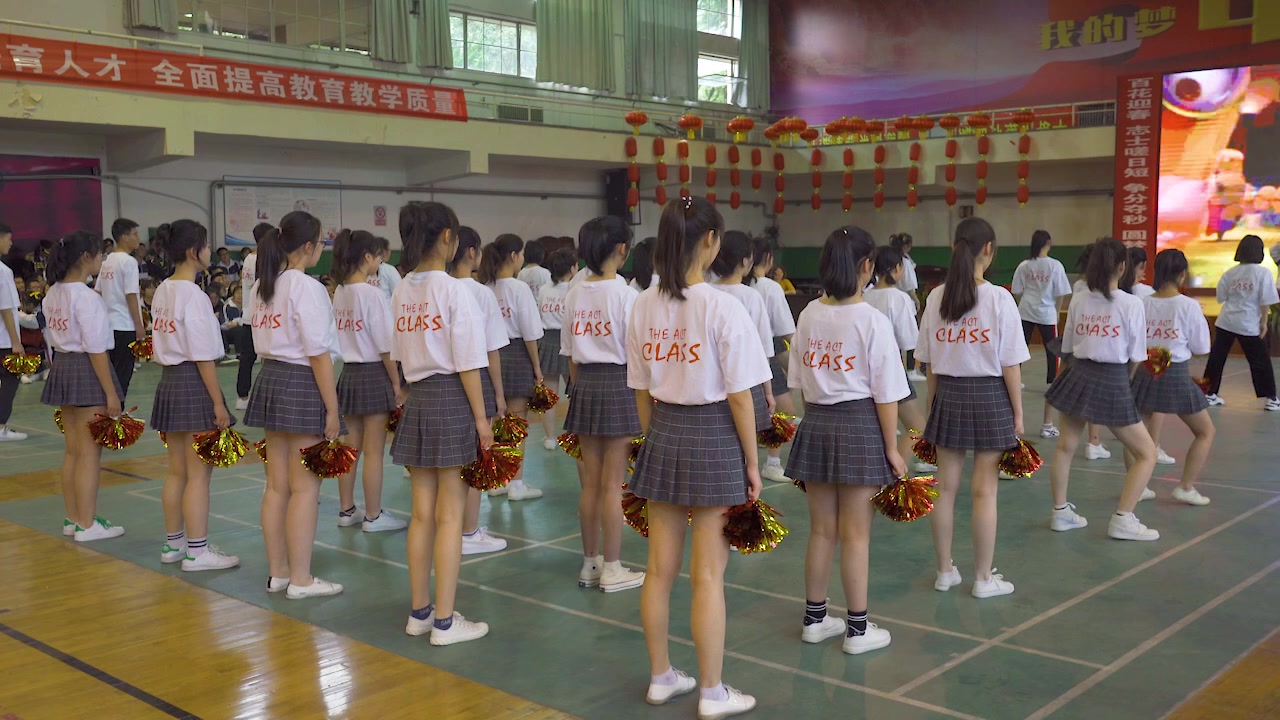 高二3班流行舞大赛_哔哩哔哩_bilibili