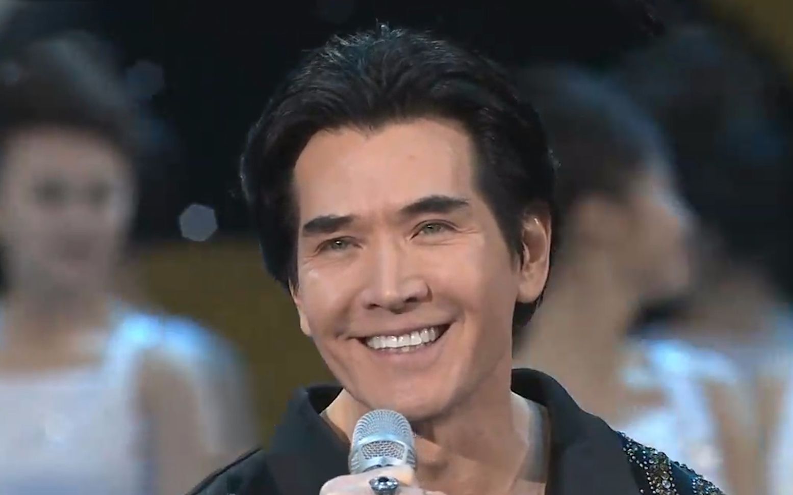 费翔这首歌无人超越,80后人们心中永恒的经典_哔哩哔哩 (゜-゜)つロ