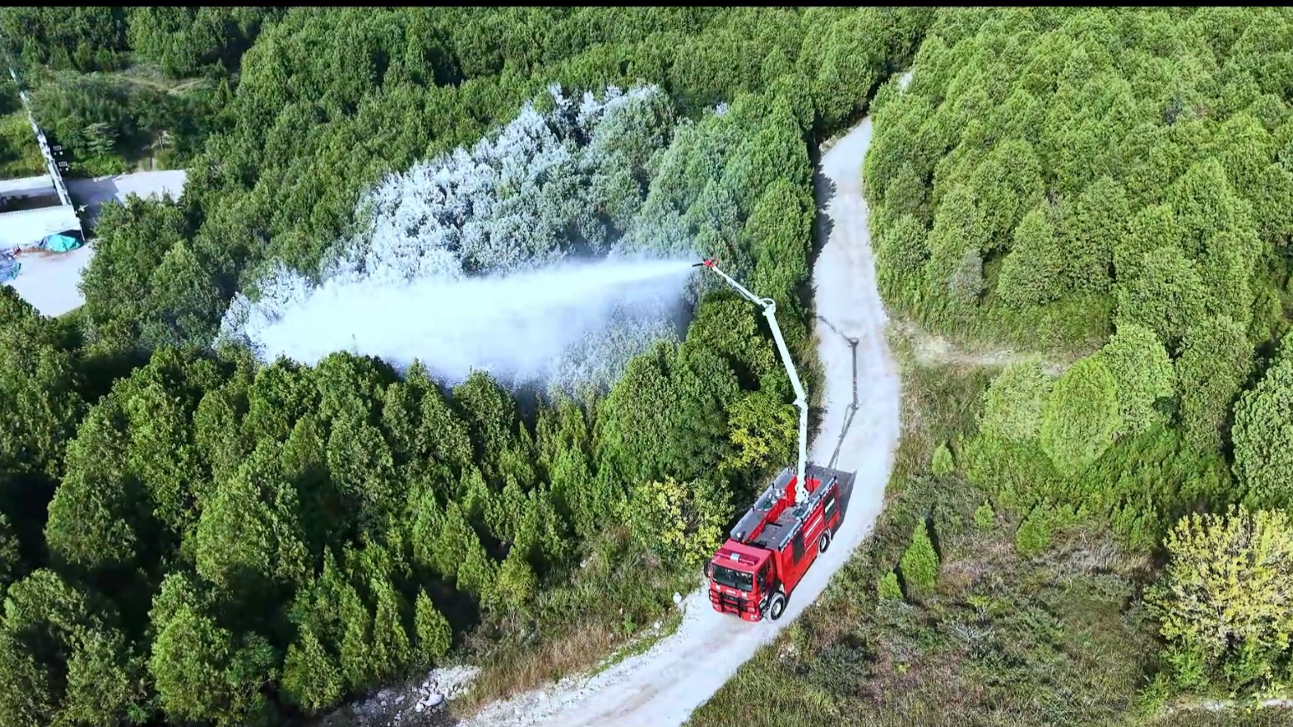 森林隔离带开辟消防车，守护绿水青山