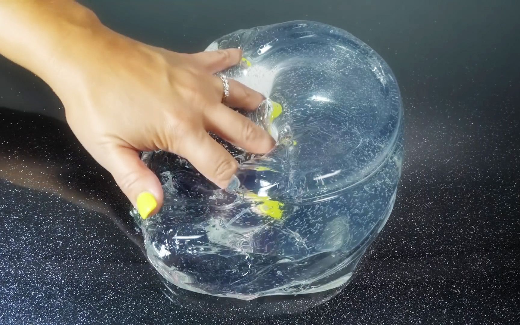 用3种方法制作透明史莱姆,泰透水晶泥制作方法