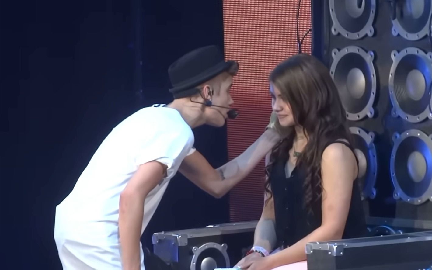 [图]【Justin Bieber - One Less Lonely﻿ Girl ｜HD 1080P Live Montreal 2012 】