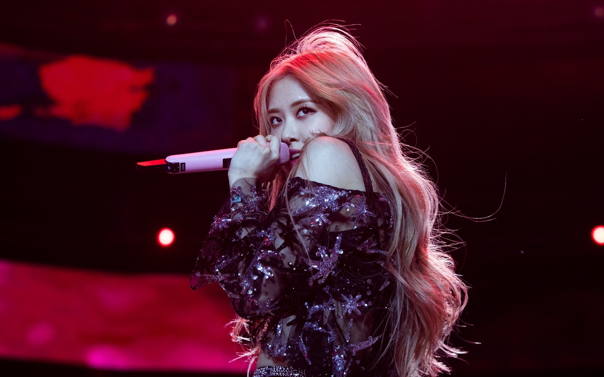 blackpink朴彩英站姐r07cord油管播放量top10的直拍合集,你看过哪些