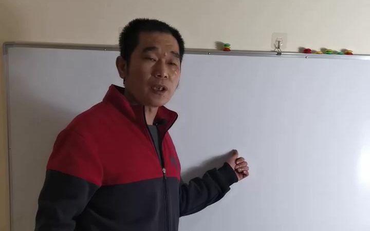 [图]没有自信心很自卑怎么办 装也要装出无比自信的样子（庄天来）