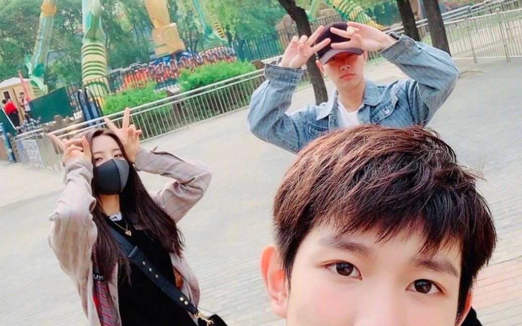 【哈哈农夫 花好越源】杨超越&王源第二cut 一个被抛弃的握手鞠躬说