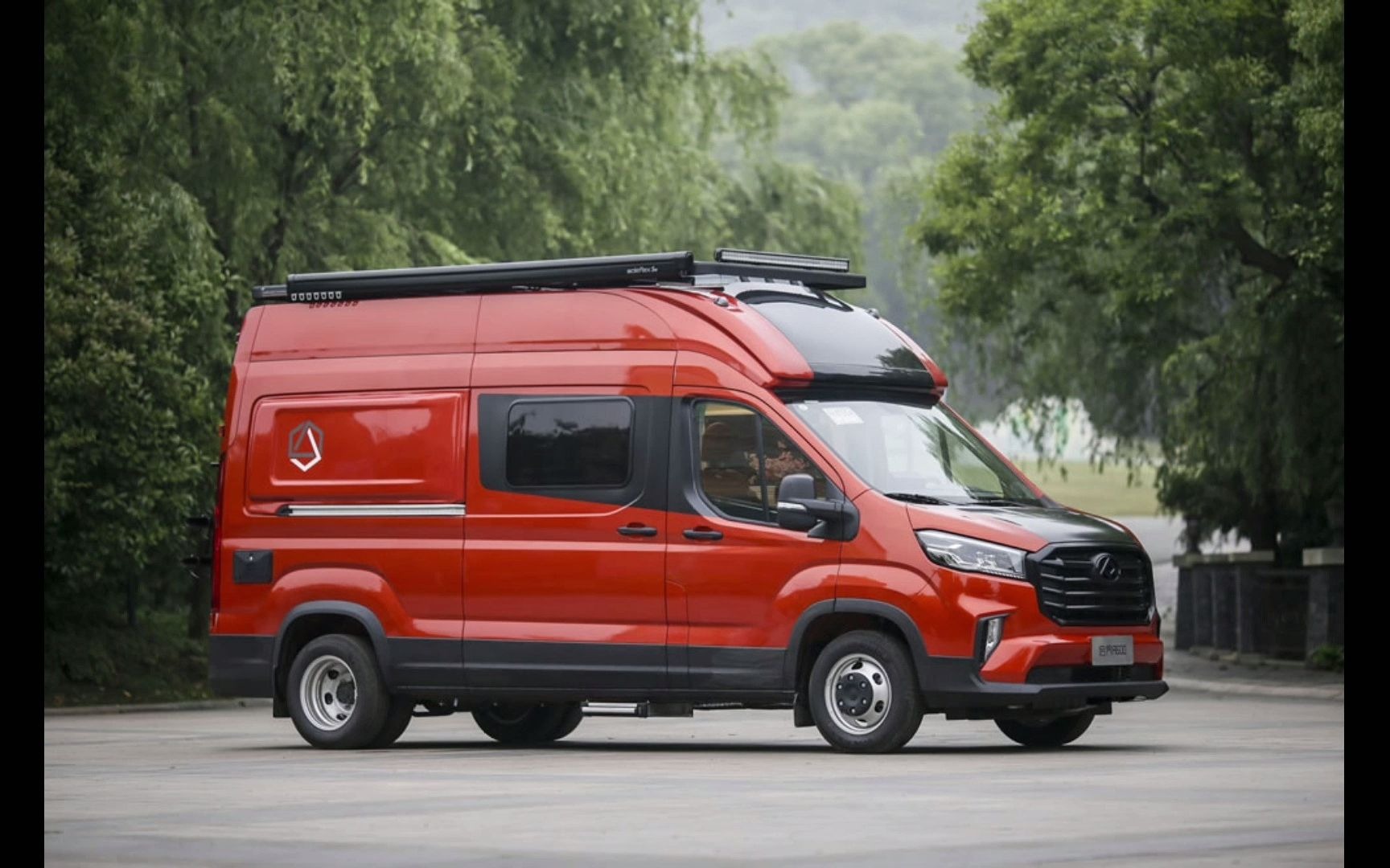 房车辣评 - 瑞弗启界r600的亮点与槽点