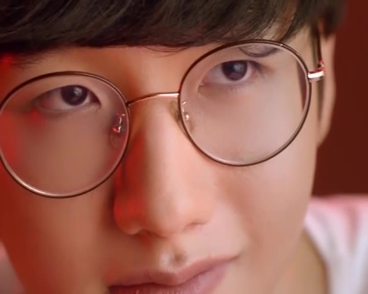 小花生颜值向剪辑_哔哩哔哩 (゜-゜)つロ 干杯~-bilibili